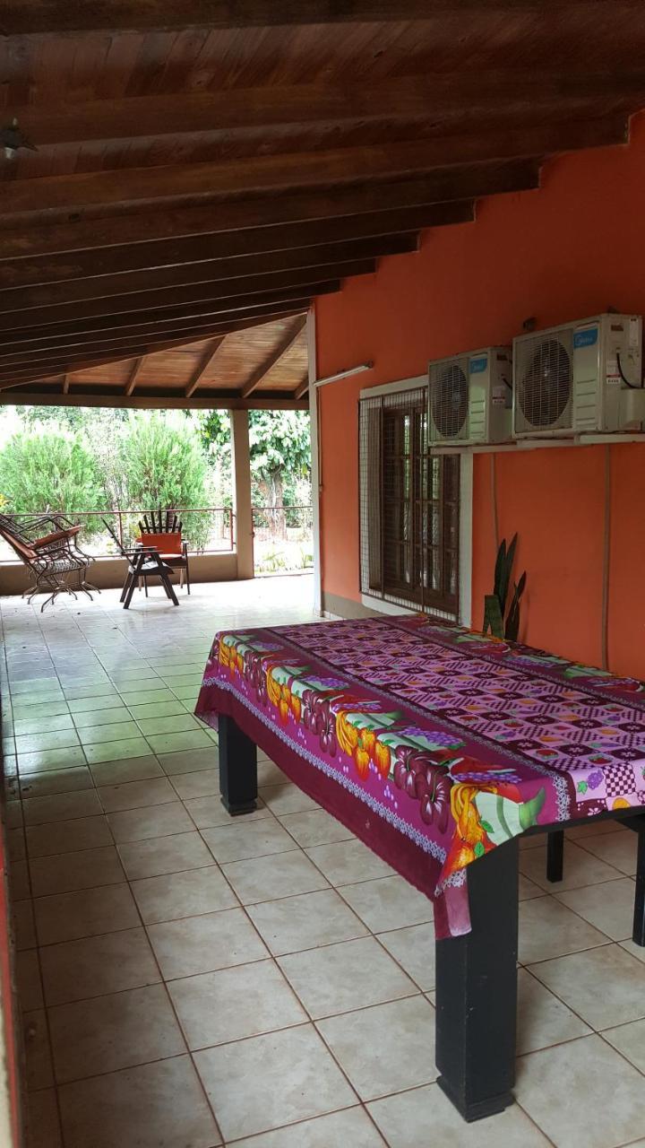 Hostel Haus Puerto Iguazu Ngoại thất bức ảnh